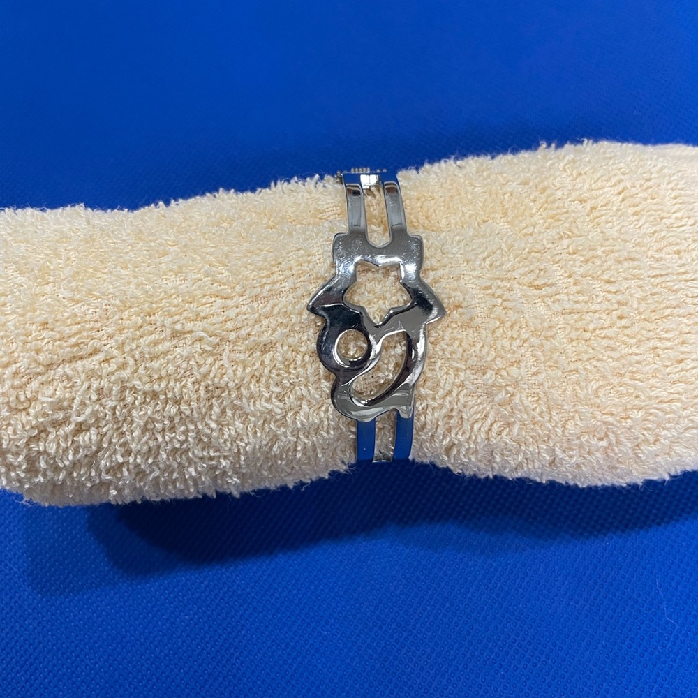 3 bracelets - Picture 4 of 7